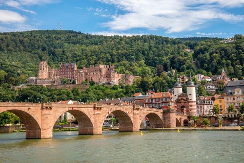Heidelberg beeindruckt nicht nur durch eine der berühmtesten Ruinen Deutschlands - auch kulinarisch gibt es viel zu entdecken, wie zum Beispiel die Bonbon-Manufaktur. Foto: Achim Mende/Tourismus Marketing GmbH